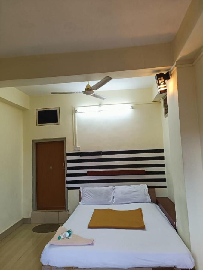 Hotel Orginal Residency 科兰 外观 照片